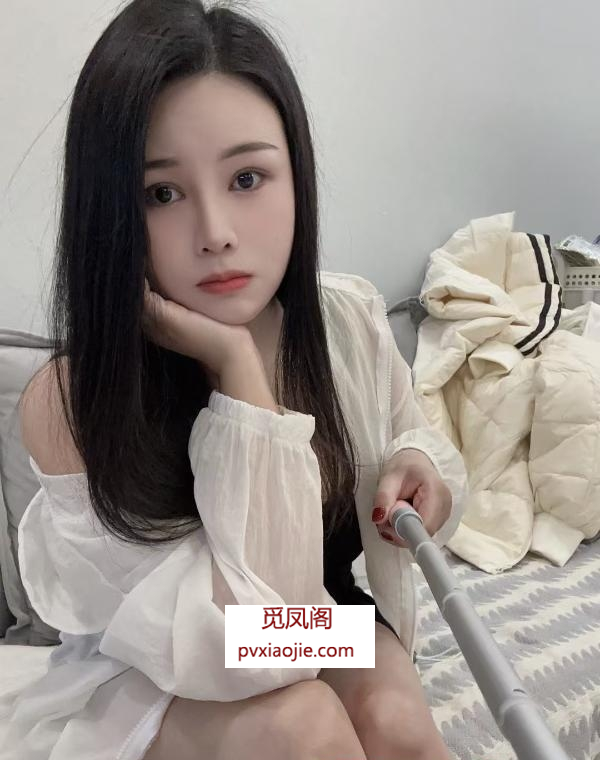 170美腿D波妹小鱼