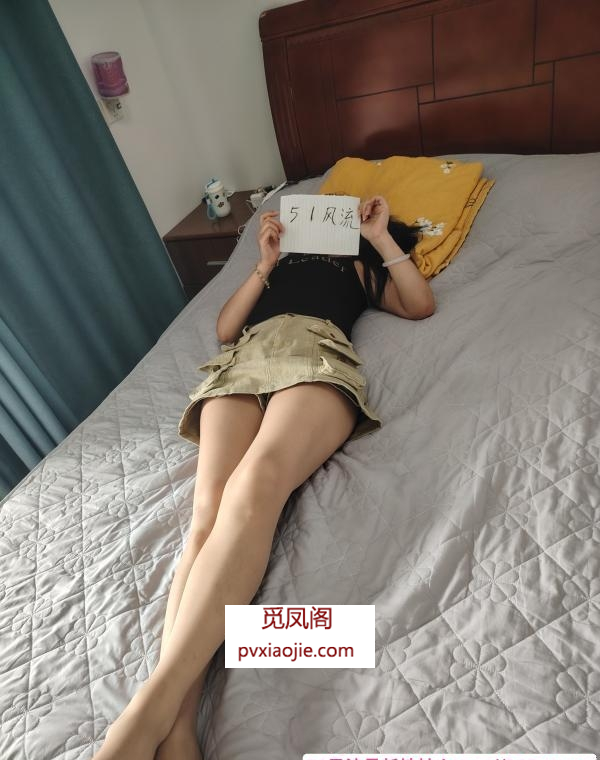 岛内丝袜少妇